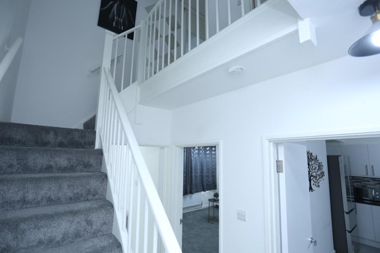 Abbeywood Station House London Apartman Kültér fotó